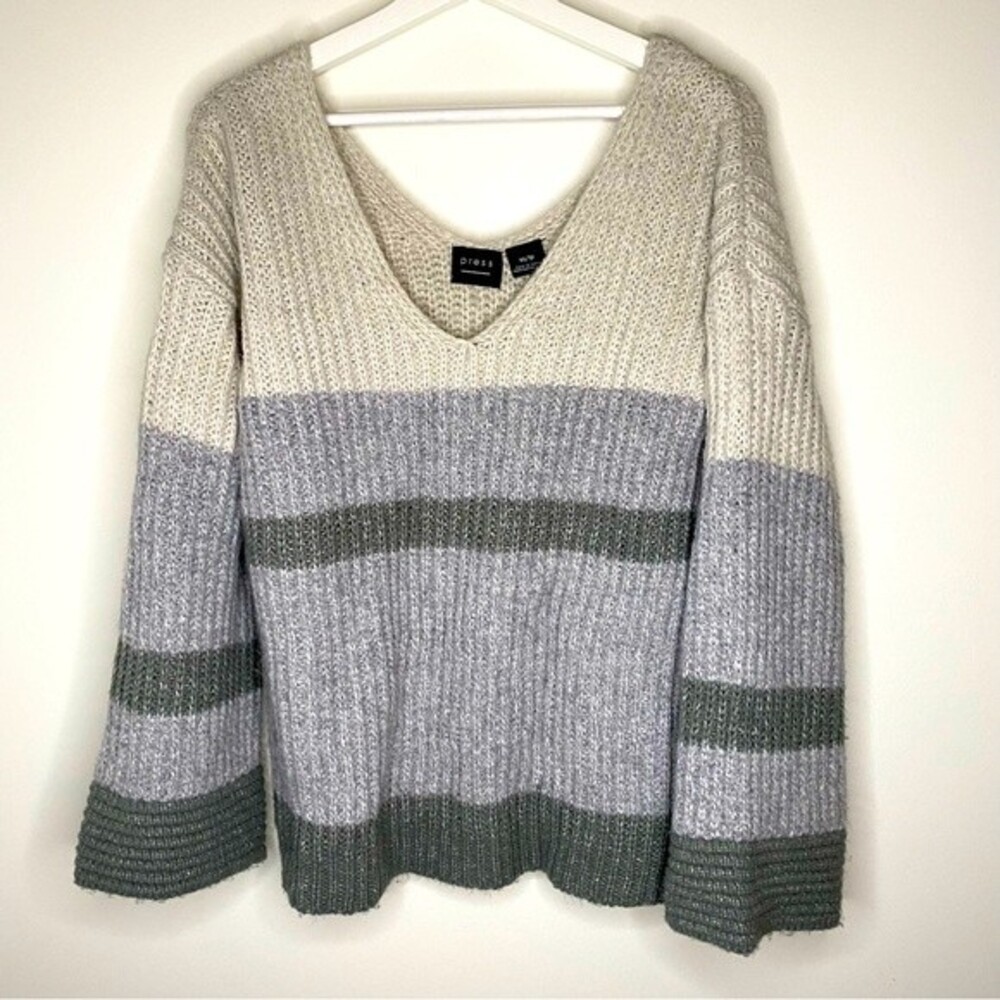 Press Sweater Gray White Stripe Oversized V-Neck Knit Extra Small Cozy Neutral